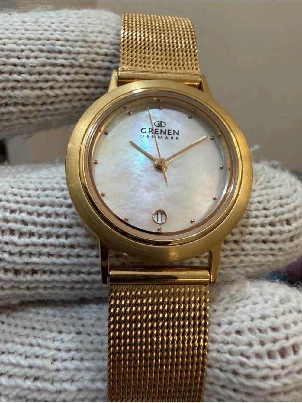 Skagen Grenen M-23SRRW Womens Watch Rose Gold Mesh Band Mother of Pearl Dial